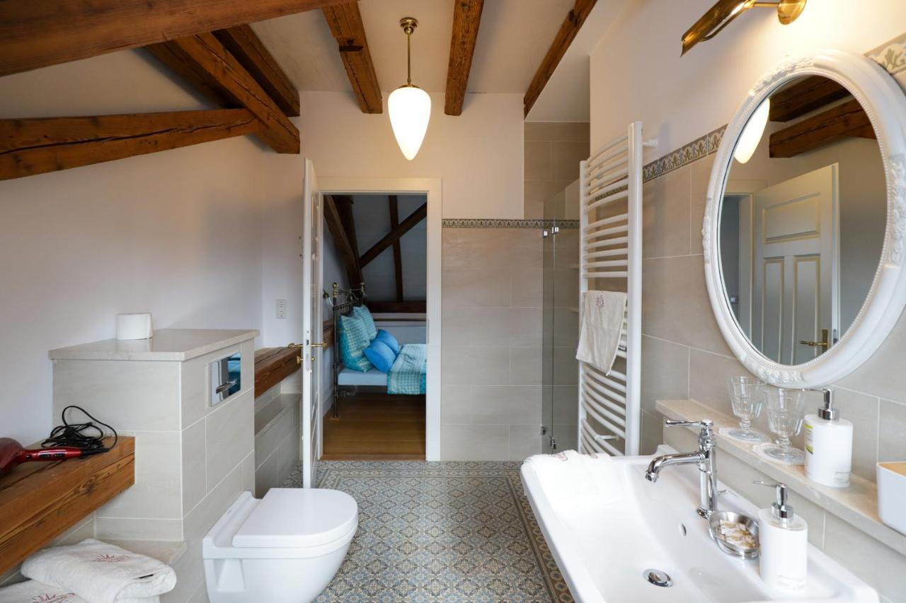 Boutique-Hotel Im Sternenhof Grosskarlbach Eksteriør bilde
